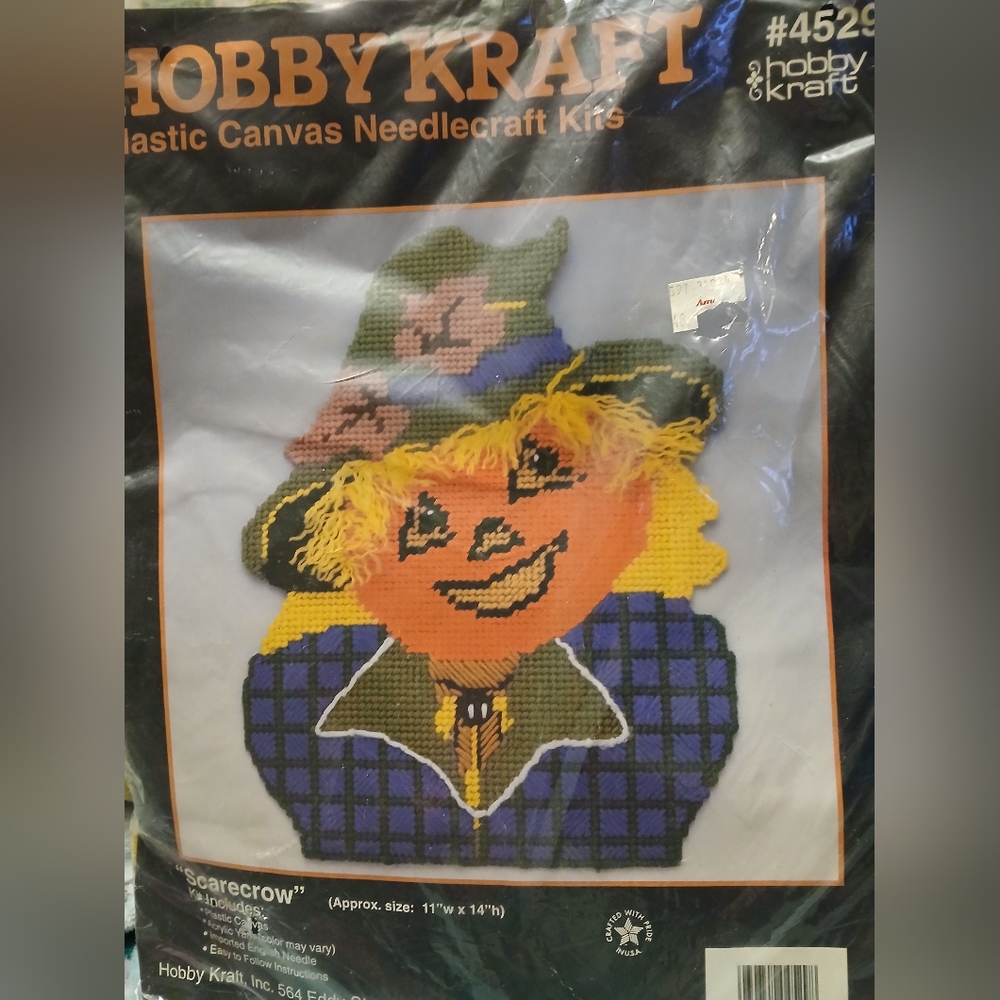 Vintage Hobby Kraft PlasticCanvas Needlecraft Kit #4529 SCARECROW 1992 NiP